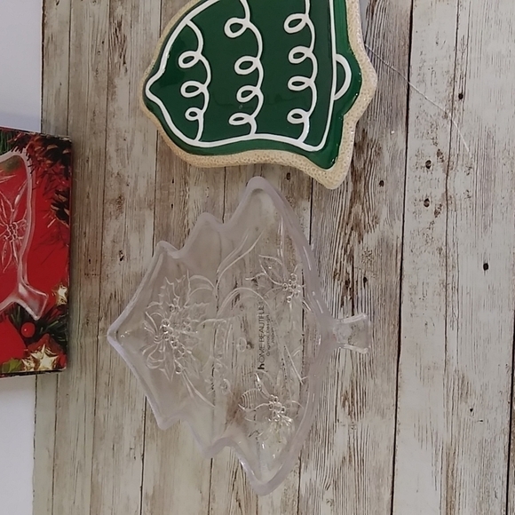 Two Christmas tree tray server 7.5 in - Picture 2 of 6